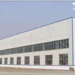 出售良渚安溪工业区6亩，3000方厂房，厂房为钢架结构，独门