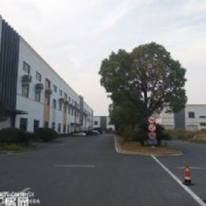 标准厂房出租，层高6米，最大跨度12米