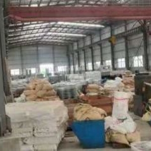 出租新安4500方厂房，单层1500方，1−3层