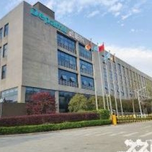 下沙二十号大街1200方左右办公楼出租，