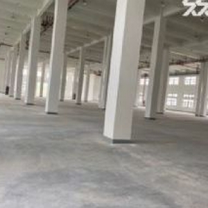 出租大江东临江二楼5500方，报价180元。一楼2000方报