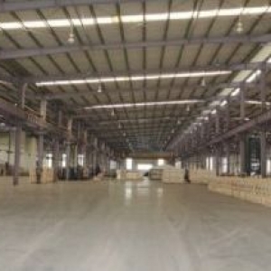 出售杭州富阳新登独院厂房，面积10亩出让土地