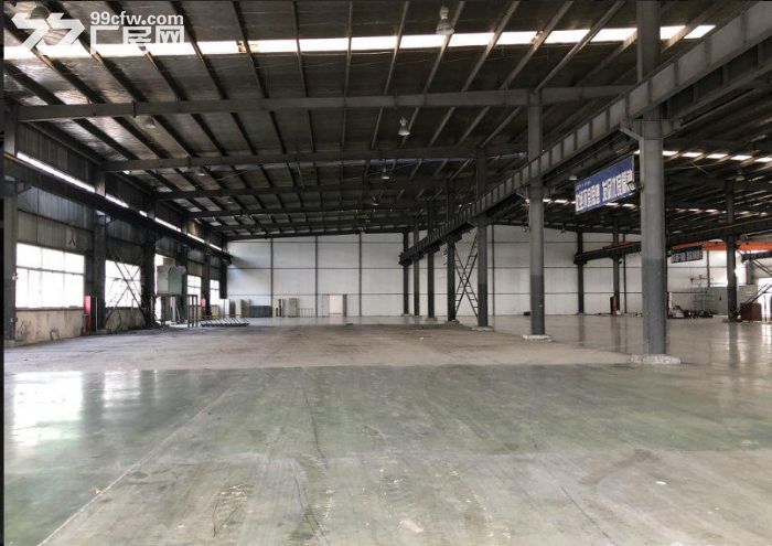 良渚工业园区独门独院1200方单层厂房出租，证件齐全