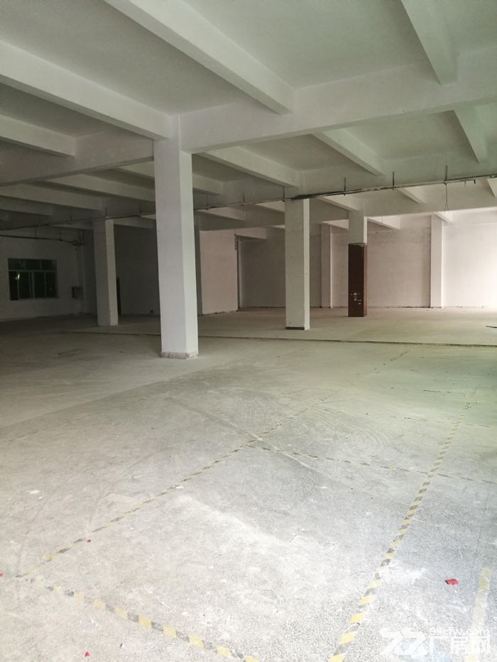 崇贤工业园1600方一楼厂房出租