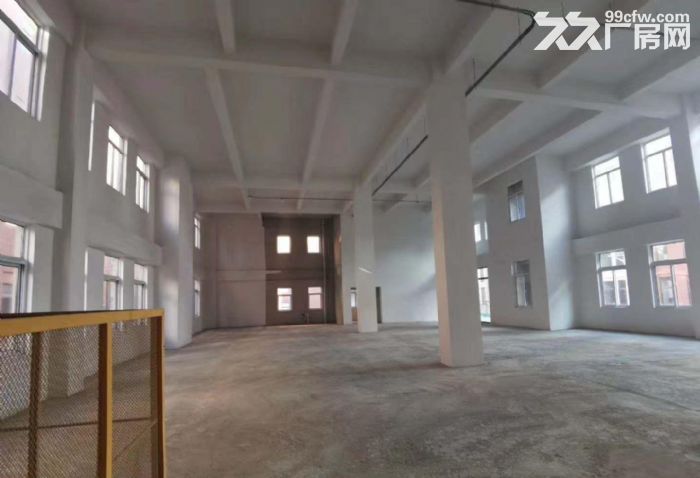 出租新市3700方标准厂房1—3层，一楼层高8米，楼上5米，价格整租24块-图4