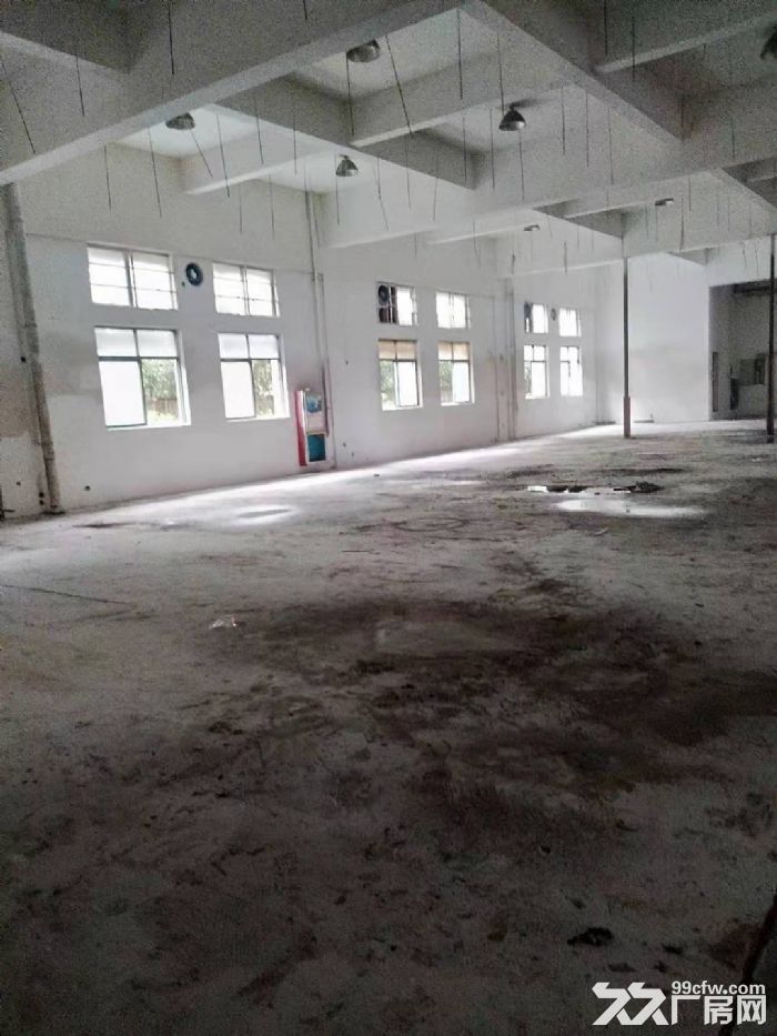 康桥工业园一楼4000方厂房出租 可以分割 层高7米 大车进出方便