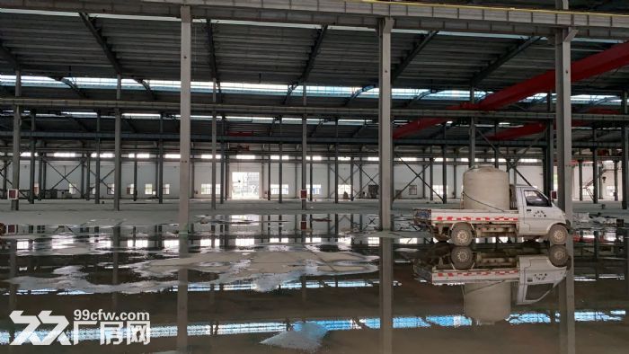 出租径山独门独院3300方单层高度10米带行车厂房，混凝土结构，环境优美，交通便