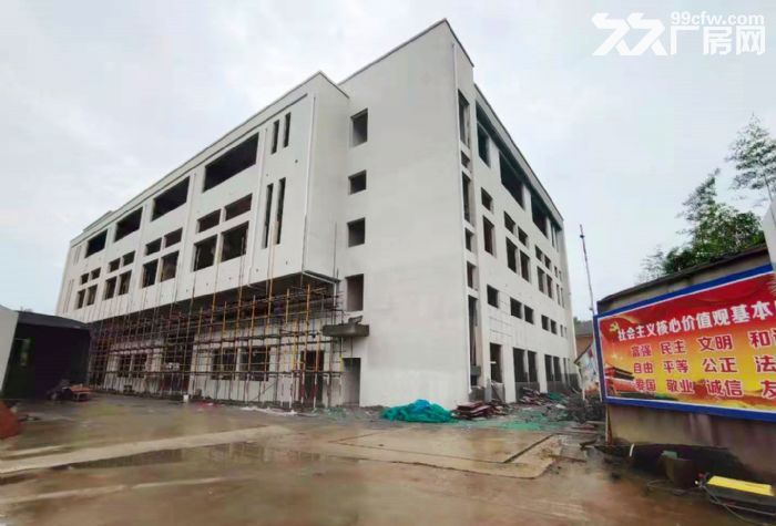 临安青山湖畔新建9000方厂房出租