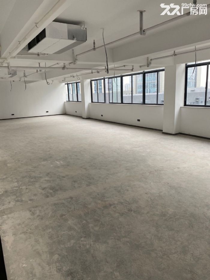 滨江高新技术区，一楼房子出租，高4.5米到6米，楼板载荷一吨以上，适合各类科技企