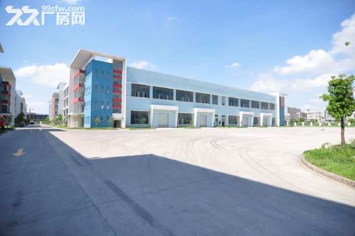 临安板桥1－3层9000方全新厂房出租，一楼高8米带牛角，价格25，二楼4米价格