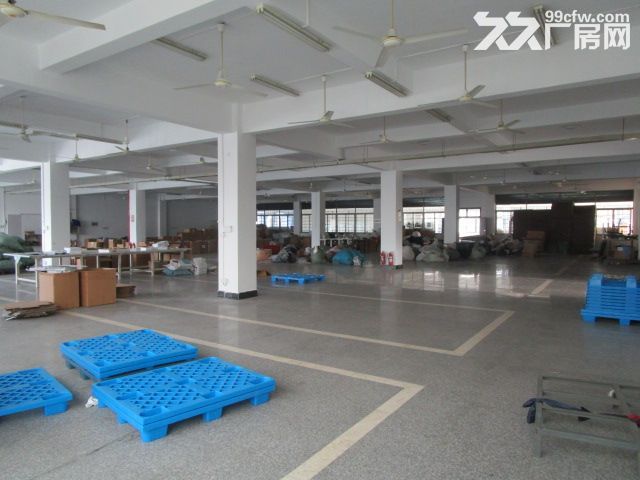 1000方厂房出租,配3T大货梯，办公服装设计等